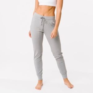 ZYIA Ascend Jogger